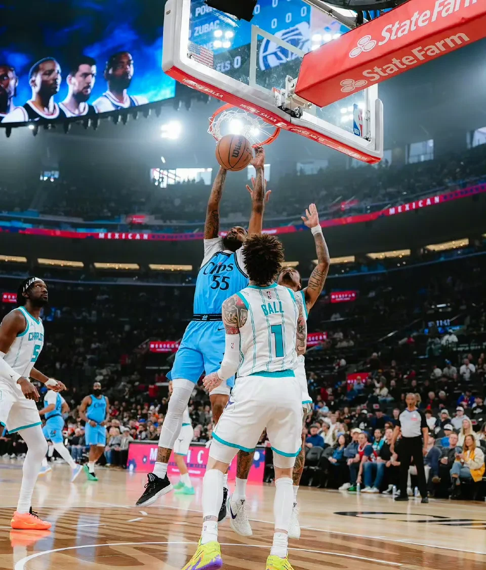 开云官网首页清晨洛杉矶快船队长鼓劲——NBA总决赛节点到来;悬念犹存;控场能力受关注的简单介绍