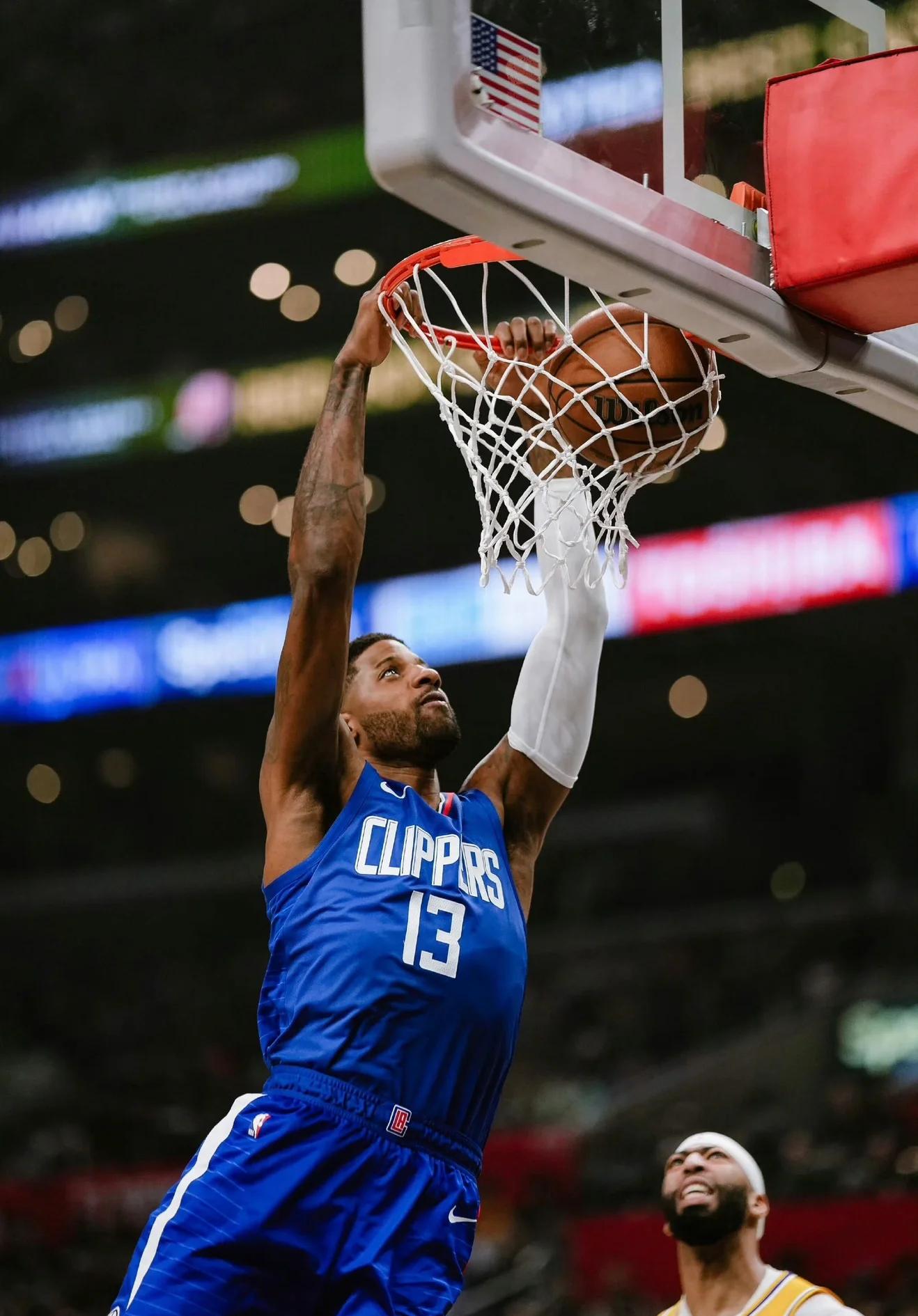 开云官网首页清晨洛杉矶快船队长鼓劲——NBA总决赛节点到来;悬念犹存;控场能力受关注的简单介绍